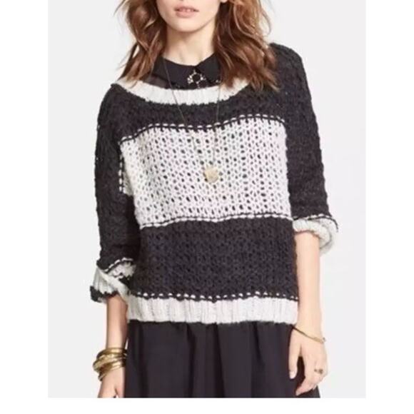 Free People Boxy Oversized Loose Knit Sweater Black White Stripe Alpace Wool SM - Picture 1 of 10